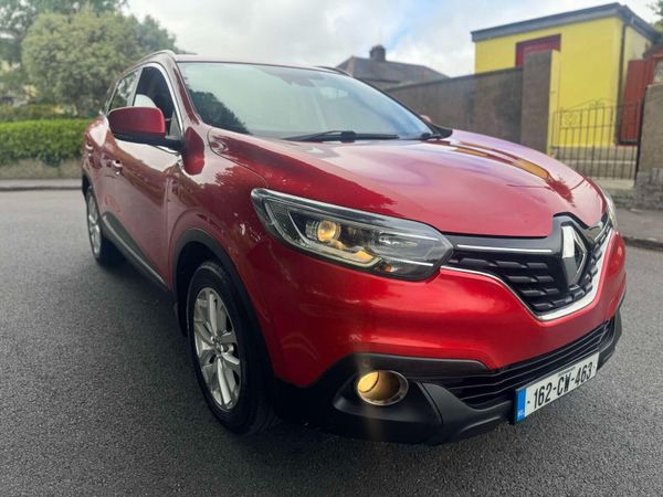 Renault Kadjar SUV, Diesel, 2016, Red