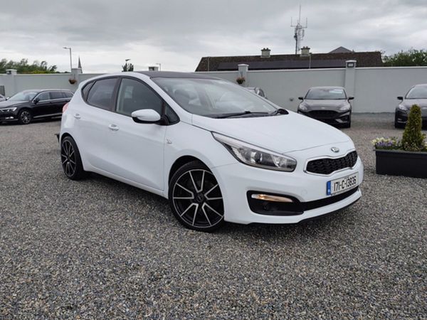 Kia Ceed Hatchback, Diesel, 2017, White