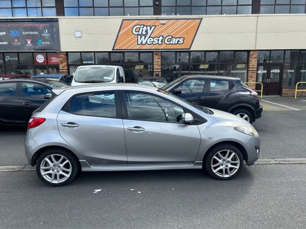 Mazda Mazda2 Hatchback, Petrol, 2011, Grey
