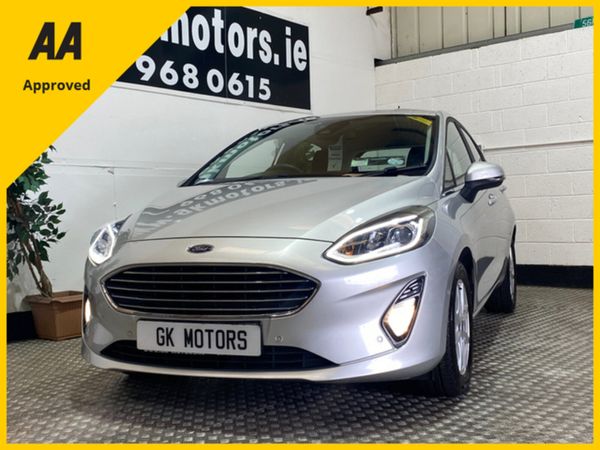 Ford Fiesta Hatchback, Petrol, 2019, Grey