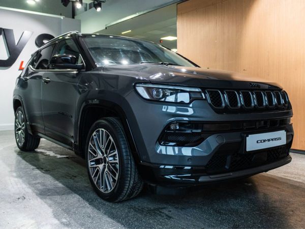 Jeep Compass SUV, Petrol Hybrid, 2025, Grey