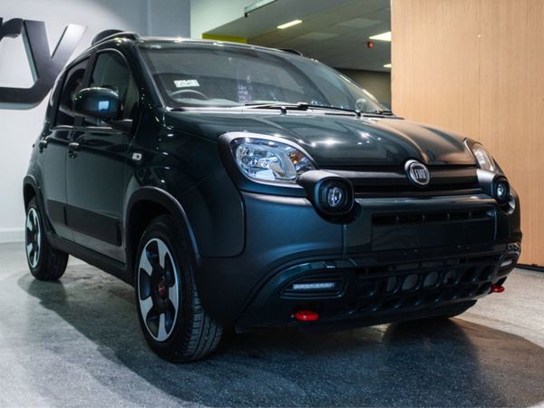 Fiat Panda Hatchback, Petrol Hybrid, 2025, Green