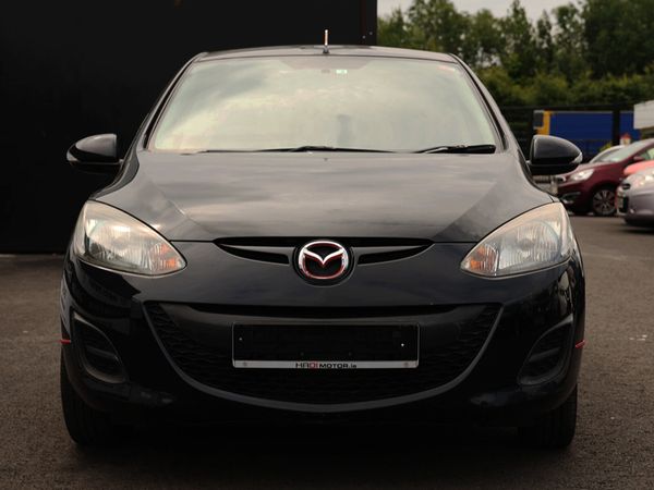 Mazda Demio Hatchback, Petrol, 2014, Brown