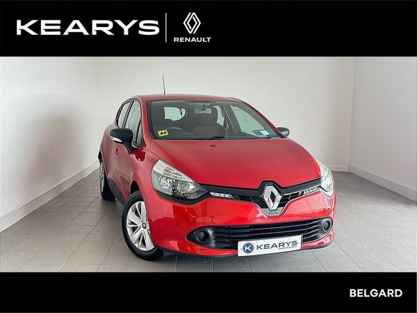Renault Clio Hatchback, Petrol, 2016, Red