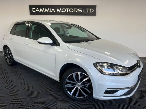 Volkswagen Golf Hatchback, Petrol, 2019, White