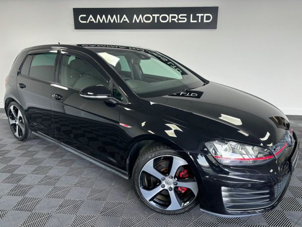 Volkswagen Golf Hatchback, Petrol, 2014, Black
