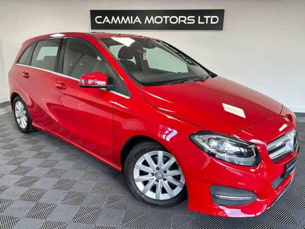 Mercedes-Benz B-Class Hatchback, Petrol, 2016, Red