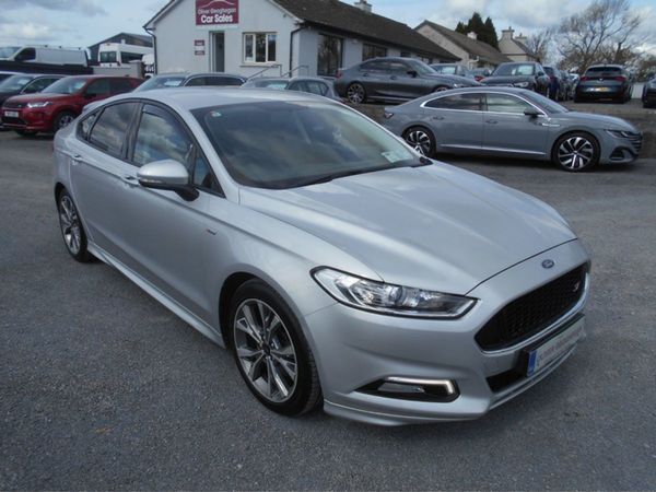 Ford Mondeo Hatchback, Diesel, 2017, Grey