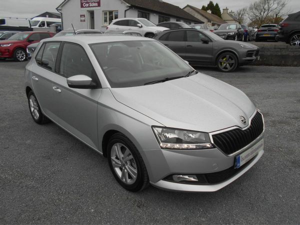 Skoda Fabia Hatchback, Petrol, 2021, Silver