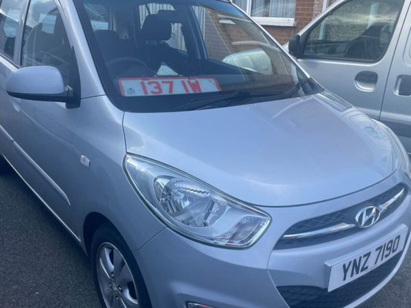 Hyundai i10 Hatchback, Petrol, 2011, Silver
