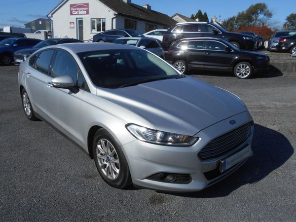 Ford Mondeo Hatchback, Diesel, 2016, Silver