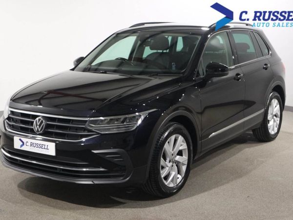 Volkswagen Tiguan , Diesel, 2022, Black