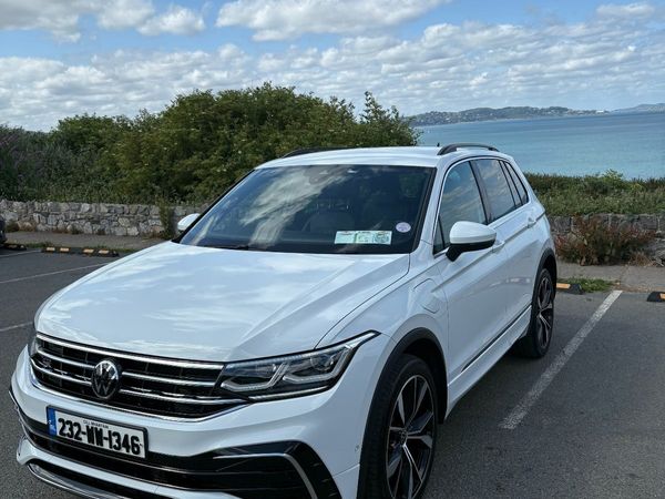 Volkswagen Tiguan SUV, Petrol Plug-in Hybrid, 2023, White