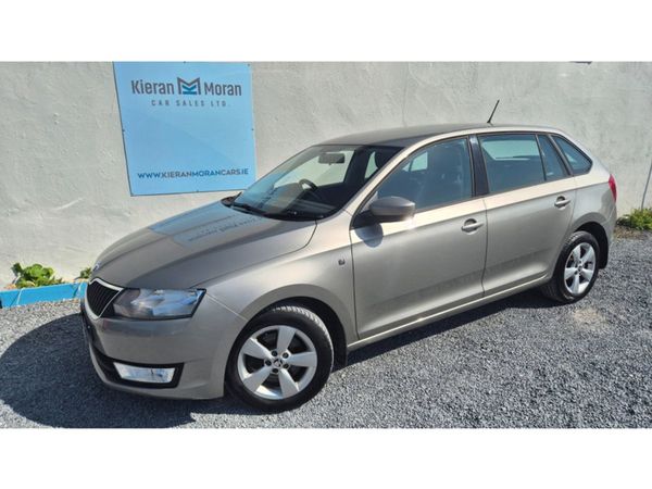 Skoda Rapid Saloon, Diesel, 2015, Beige