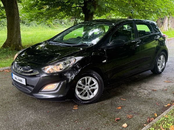 Hyundai i30 Hatchback, Petrol, 2014, Black