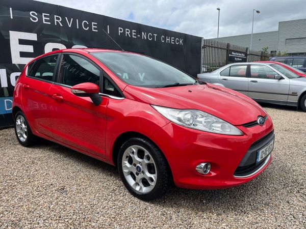 Ford Fiesta Hatchback, Petrol, 2012, Red