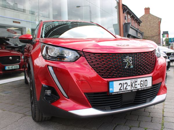 Peugeot 2008 MPV, Electric, 2021, Red