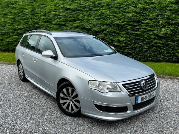 Volkswagen Passat Estate, Diesel, 2010, Silver
