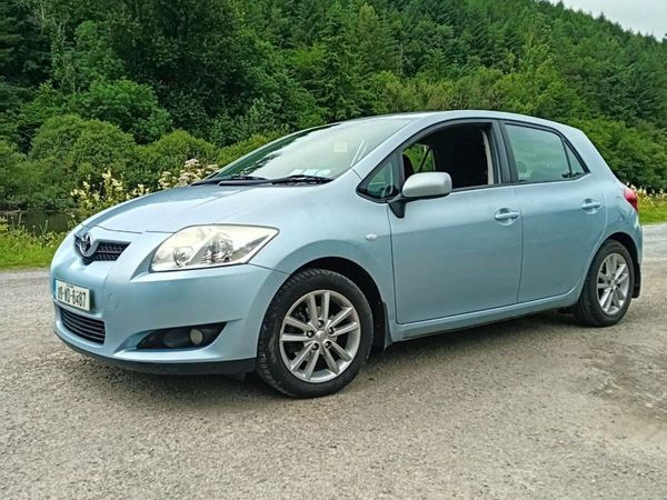 Toyota Auris Hatchback, Petrol, 2009, Blue