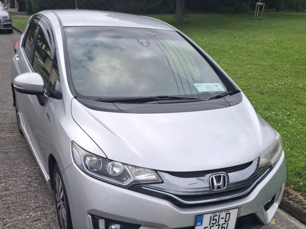 Honda Fit Hatchback, Petrol Hybrid, 2015, Silver