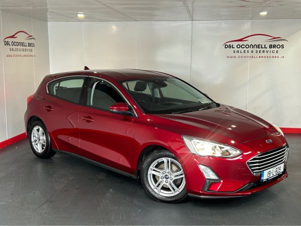 Ford Focus Hatchback, Diesel, 2019, Red