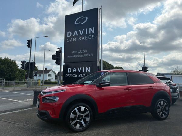 Citroen C4 Cactus Hatchback, Petrol, 2019, Red