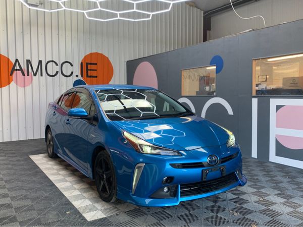 Toyota Prius Saloon, Petrol Hybrid, 2019, Blue