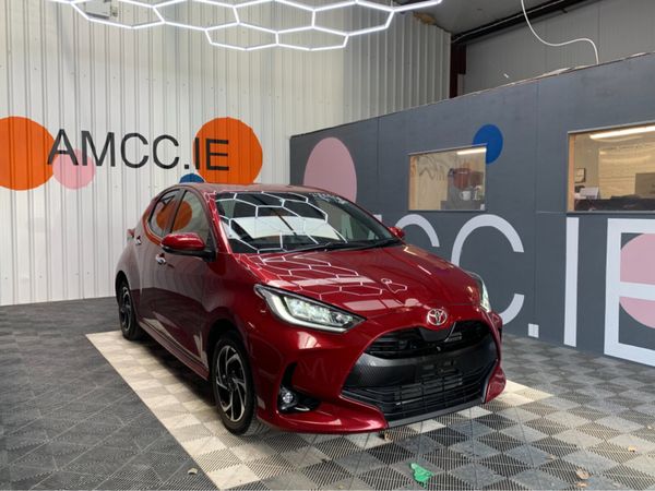 Toyota Yaris Hatchback, Petrol, 2022, Red