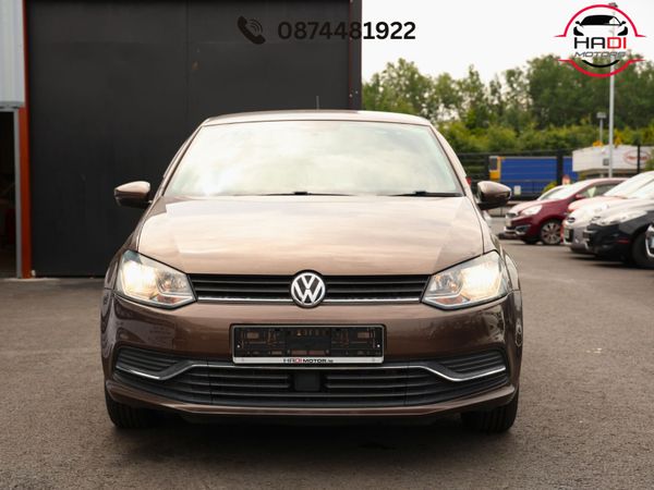 Volkswagen Polo Hatchback, Petrol, 2015, Brown