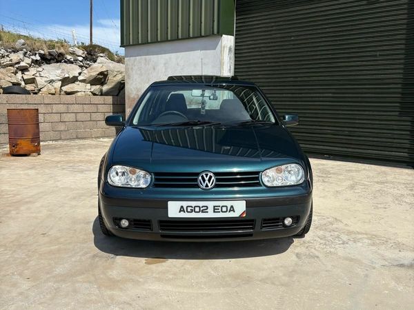 Volkswagen Golf Hatchback, Petrol, 2002, Green