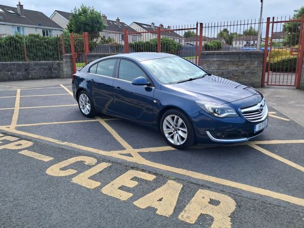 Opel Insignia Hatchback, Diesel, 2015, Blue