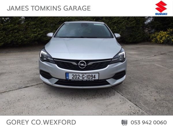 Opel Astra Hatchback, Diesel, 2020, Grey