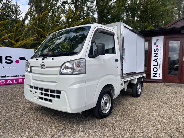 Daihatsu Hijet Van, Petrol, 2018, White