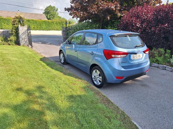 Hyundai ix20 MPV, Diesel, 2012, Blue