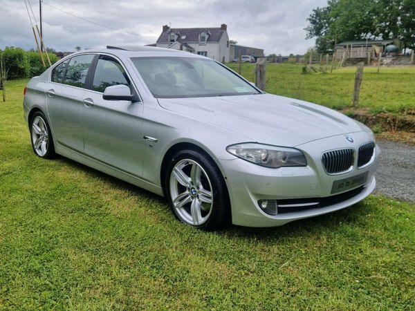 BMW 5-Series Saloon, Diesel, 2010, Silver