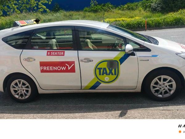 Toyota Prius MPV, Petrol Hybrid, 2020, White