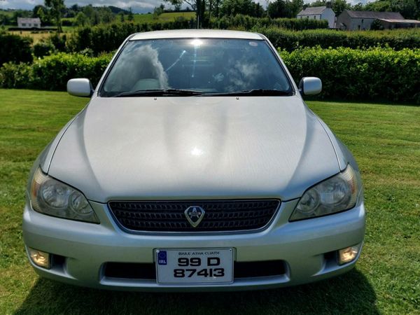 Toyota Other Saloon, Petrol, 1999, Silver