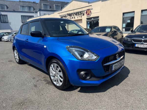 Suzuki Swift Hatchback, Petrol, 2023, Blue