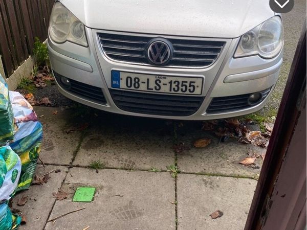 Volkswagen Polo Hatchback, Petrol, 2008, Silver