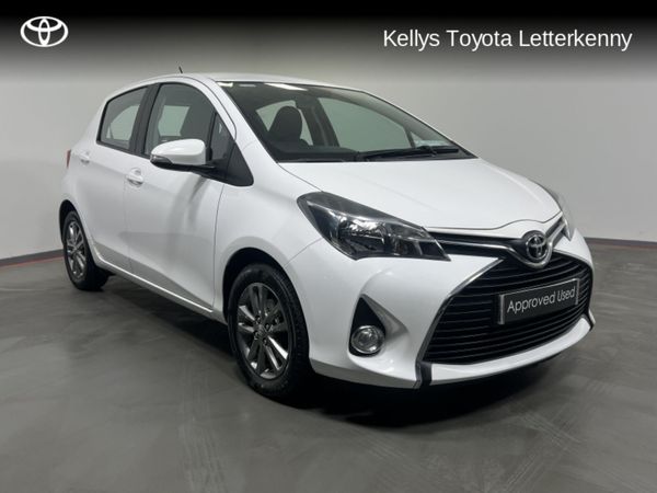 Toyota Yaris Hatchback, Petrol, 2016, White