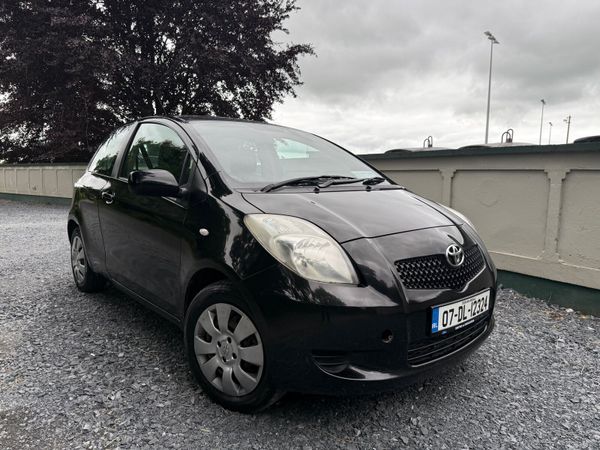 Toyota Yaris Hatchback, Petrol, 2007, Black