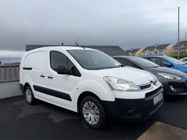 Citroen Berlingo MPV, Diesel, 2012, White