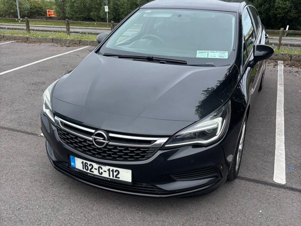 Opel Astra Hatchback, Petrol, 2016, Black