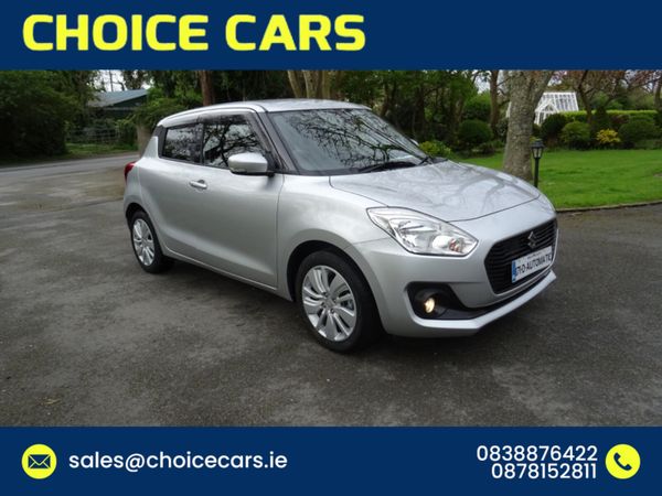 Suzuki Swift Hatchback, Petrol, 2017, Silver