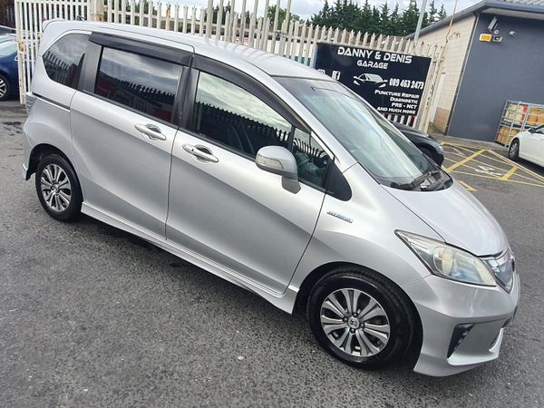 Honda Freed MPV, Hybrid, 2011, Silver