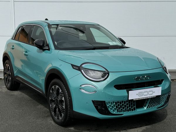 Fiat 600 SUV, Petrol Hybrid, 2025, Blue