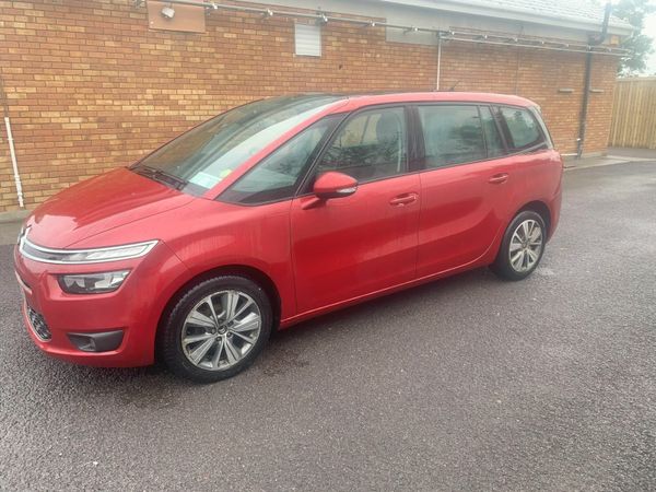 Citroen C4 Hatchback, Diesel, 2015, Red