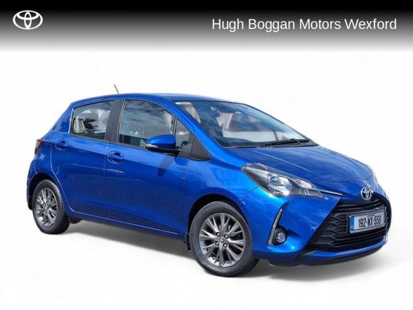 Toyota Yaris Hatchback, Petrol, 2019, Blue