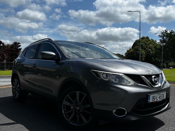 Nissan Qashqai Hatchback, Diesel, 2015, Grey