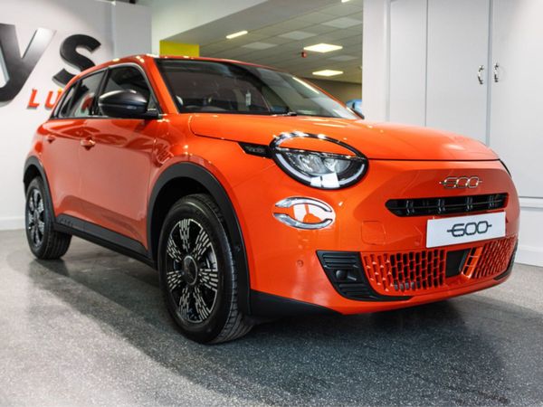 Fiat 600 Hatchback, Petrol Hybrid, 2025, Orange